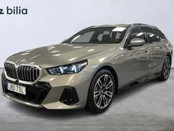 Grå Begagnad 2024 BMW 520 M Sport Kombi | 679 000 kr