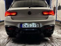Vit Begagnad 2016 BMW 125 M Sport Halvkombi | 199 900 kr