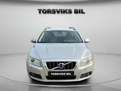 Ljusgrå Begagnad 2009 Volvo V70 Momentum Kombi | 49 900 kr (Bra pris)