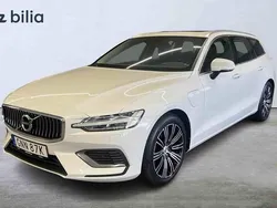 Vit Begagnad 2020 Volvo V60 Kombi | 329 000 kr (Superpris)