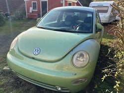 Ljusgrön Begagnad 1999 VW Beetle Highline Halvkombi | 3 500 kr