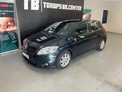 Mörkblå (blå) Begagnad 2012 Toyota Auris Plus Halvkombi | 36 900 kr (Bra pris)