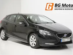 Svart Begagnad 2013 Volvo V40 Kinetic Kombi | 104 900 kr (Marknadspris)