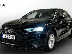 Svart (brilliantsvart) Begagnad 2022 Audi A3 Sportback Proline Halvkombi | 254 000 kr (Marknadspris)