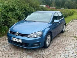 Blå Begagnad 2014 VW Golf VII Halvkombi | 90 000 kr (Bra pris)