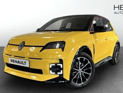 Gul (white) Ny 2025 Renault R5 Iconic Halvkombi | 379 900 kr (Bra pris)
