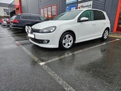 Vit Begagnad 2013 VW Golf VII Halvkombi | 51 500 kr (Superpris)