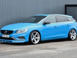Blå Begagnad 2014 Volvo V60 R-Design Kombi | 109 900 kr (Dyr)
