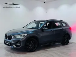 Grå Begagnad 2022 BMW X1 Sport Line SUV | 249 900 kr (Marknadspris)