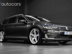 Mörkgrå Begagnad 2017 VW Passat Executive Kombi | 198 000 kr (Dyr)