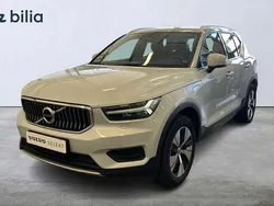 Silver Begagnad 2022 Volvo XC40 Inscription SUV | 349 900 kr (Marknadspris)