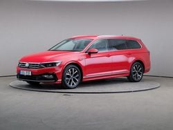 Röd Begagnad 2021 VW Passat Executive Kombi | 249 000 kr (Superpris)