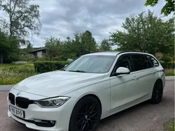 Vit Begagnad 2015 BMW 318 Kombi | 129 000 kr (Marknadspris)