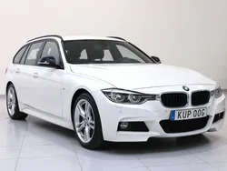 Vit Begagnad 2019 BMW 330 M Sport Kombi | 249 900 kr (Marknadspris)
