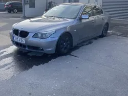 Grå Begagnad 2006 BMW 530 Sedan | 69 000 kr (Marknadspris)