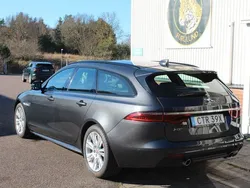 Mörkgrå Begagnad 2019 Jaguar XF Sportbrake R-Sport Kombi | 328 000 kr