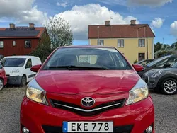Röd Begagnad 2012 Toyota Yaris Active Halvkombi | 59 500 kr (Marknadspris)