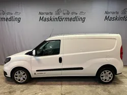 Vit Begagnad 2022 Fiat Doblò Minibuss | 219 900 kr