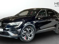 Svart (black) Begagnad 2021 Renault Arkana R.S. SUV | 249 990 kr (Marknadspris)