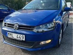 Blå Begagnad 2011 VW Polo Halvkombi | 100 000 kr (Lite dyr)