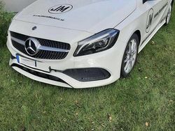 Vit Begagnad 2018 Mercedes A180 Style Halvkombi | 170 000 kr (Marknadspris)