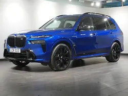 Blå/lila Begagnad 2024 BMW X7 M Sport SUV | 1 369 900 kr (Dyr)