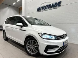 Vit Begagnad 2019 VW Touran R-line Minibuss | 274 900 kr (Marknadspris)