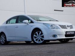 Vit Begagnad 2009 Toyota Avensis Sedan | 67 000 kr (Marknadspris)