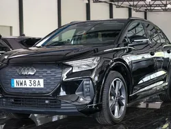 Svart Begagnad 2023 Audi Q4 e-tron Sport SUV | 439 500 kr (Superpris)