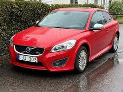 Röd Begagnad 2011 Volvo C30 R-Design Halvkombi | 62 500 kr