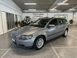 Grå Begagnad 2006 Volvo V50 Kinetic Kombi | 34 900 kr (Lite dyr)