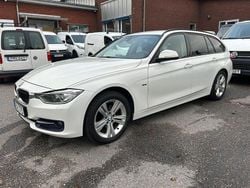 Vit Begagnad 2013 BMW 320 Sport Line Kombi | 99 000 kr (Bra pris)