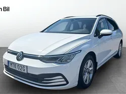 Vit (pure white) Begagnad 2022 VW Golf VIII Kombi | 249 900 kr (Marknadspris)