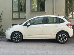 Vit Begagnad 2016 Citroën C3 Halvkombi | 85 000 kr (Marknadspris)