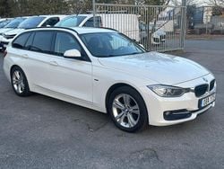 Vit Begagnad 2013 BMW 320 Sport Line Kombi | 129 000 kr (Marknadspris)