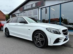 Vit Begagnad 2021 Mercedes C300e AMG line Kombi | 319 900 kr (Superpris)