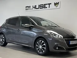 Mörkgrå Begagnad 2018 Peugeot 208 Signature Sky Halvkombi | 109 900 kr (Marknadspris)