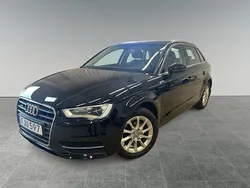 Svart Begagnad 2016 Audi A3 Sportback Halvkombi | 169 900 kr (Marknadspris)
