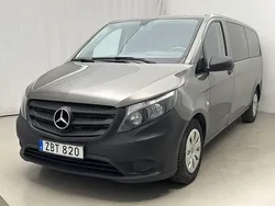 Grå Begagnad 2018 Mercedes Vito Minibuss | 279 000 kr