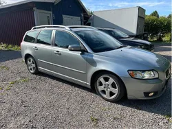 Silver Begagnad 2008 Volvo V50 Summum Kombi | 28 500 kr (Marknadspris)