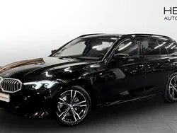 Svart (black) Begagnad 2024 BMW 320 M Sport Kombi | 508 700 kr (Dyr)