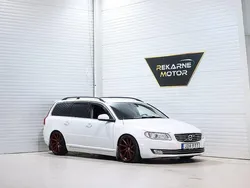 Vit Begagnad 2015 Volvo V70 Momentum Kombi | 138 900 kr (Marknadspris)