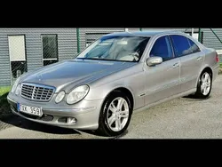 Silver Begagnad 2002 Mercedes E200 Sedan | 59 900 kr (Marknadspris)