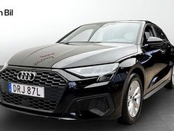 Svart Begagnad 2023 Audi A3 Proline Halvkombi | 239 000 kr (Marknadspris)