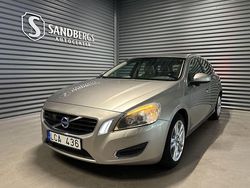Ljusbrun Begagnad 2011 Volvo V60 Summum Kombi | 69 500 kr (Marknadspris)