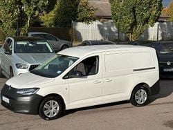 Vit Begagnad 2022 VW Caddy Maxi Minibuss | 289 875 kr (Dyr)