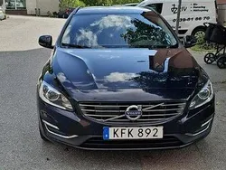 Blå Begagnad 2016 Volvo V60 Kombi | 199 000 kr (Lite dyr)