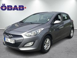 Grå Begagnad 2013 Hyundai i30 Halvkombi | 88 900 kr (Lite dyr)