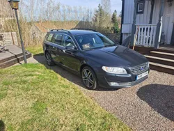 Grå Begagnad 2014 Volvo V70 Momentum Kombi | 124 000 kr (Marknadspris)