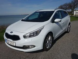 Vit Begagnad 2014 Kia Ceed Sportswagon Comfort Kombi | 119 900 kr (Marknadspris)